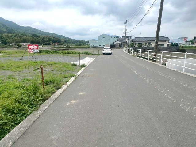 【周辺】 | 香春売地 | 前面道路含む現地写真です