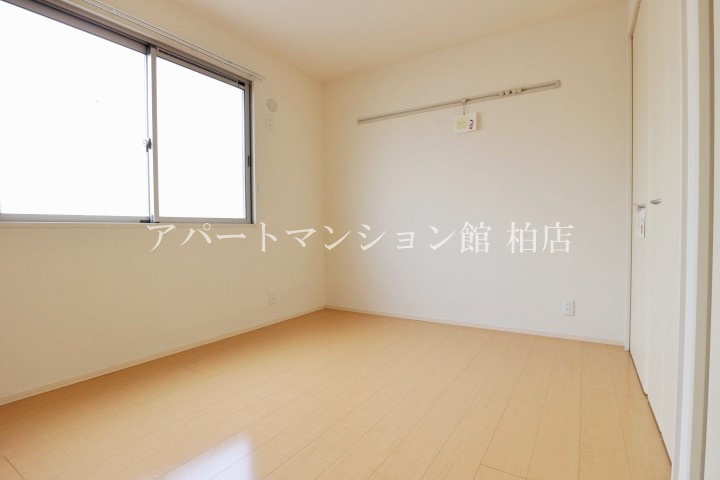 センターフィールドＡの洋室