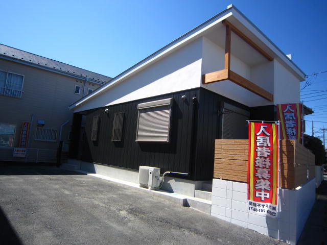 グランペールハウスの外観|落ち着いた雰囲気の外観です