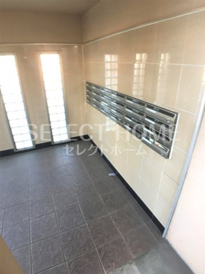  | ラ・ぺジブル