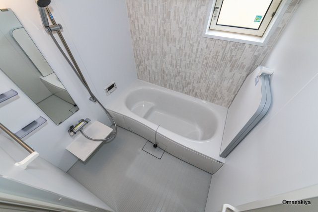 グリーンコート本郷の浴室