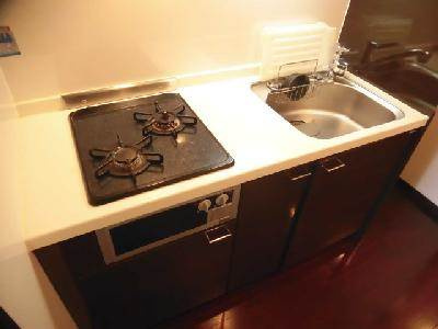 ベラジオ烏丸東のキッチン|２口ガスキッチン