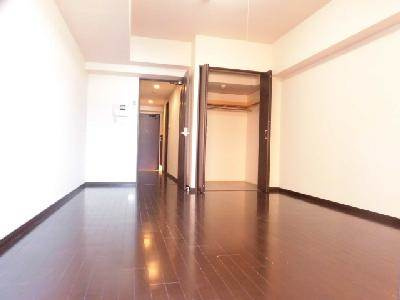 ベラジオ烏丸東の居間・リビング