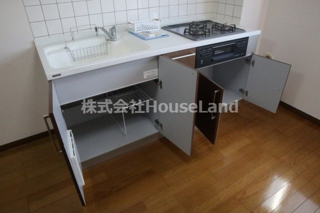 シャンティイ田中町の収納