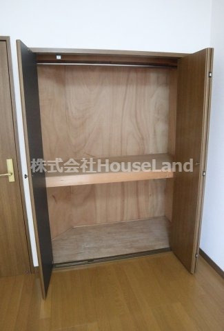 シャンティイ田中町の収納