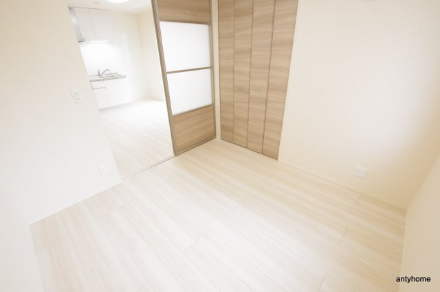 ヴェールエブランの洋室