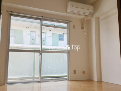 【洋室】 | アルカディアマーユ