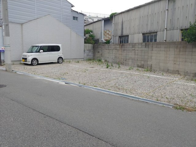 潮江4丁目2番の内青空ガレージ【管理番号45】の外観