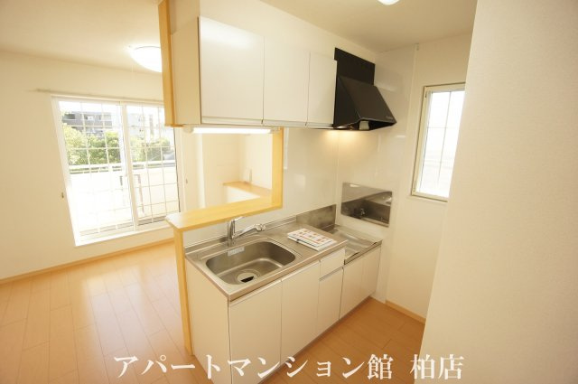 クレッシェンドⅡのキッチン|★対面キッチンです