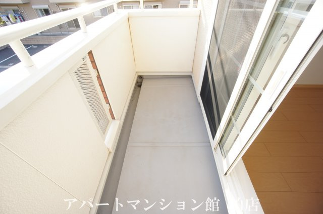 クレッシェンドⅡのバルコニー|★南向きバルコニー