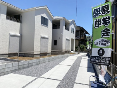 【外観】 | 現地見学会　さいたま市緑区三室土地50坪新築分譲住宅 | 2号棟外観です。カースペース3台可能です