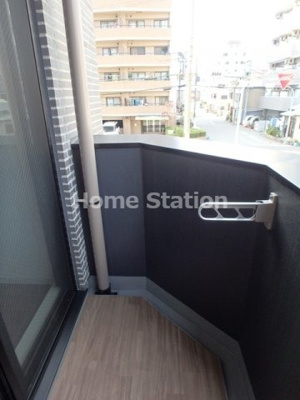 【バルコニー】 | ナンバーセブンティーセブン ウメダ