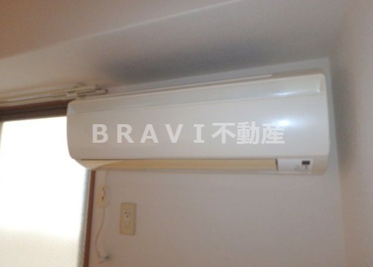 HugE1（ヒュージ1）　BRAVI不動産の設備|【HugE1（ヒュージ1）】エアコン付き