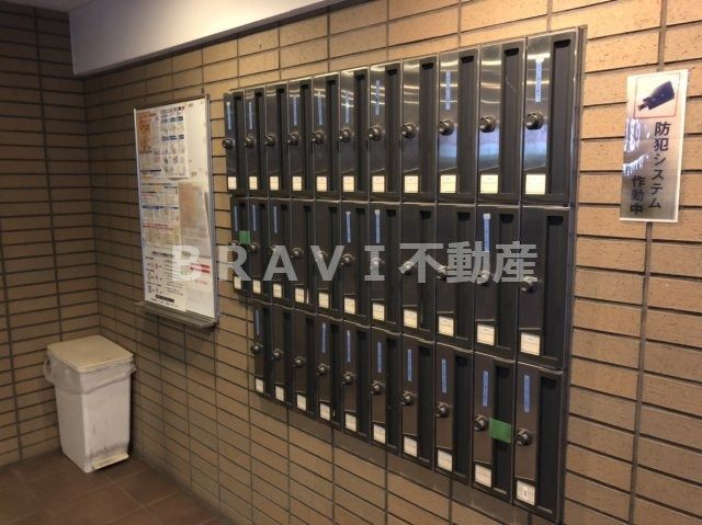 HugE1（ヒュージ1）　BRAVI不動産のその他共用部分|【HugE1（ヒュージ1）】ポスト