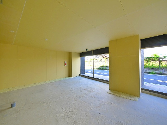 DeKalb（デカルブ）の内装