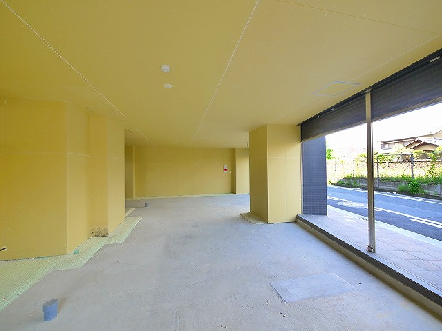 DeKalb（デカルブ）の内装