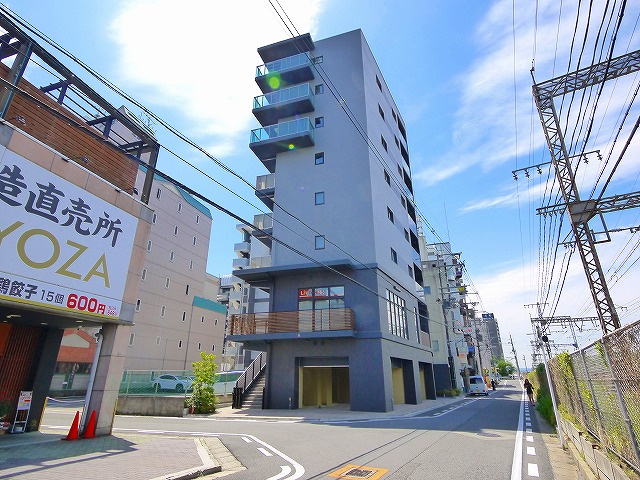 DeKalb（デカルブ）の外観