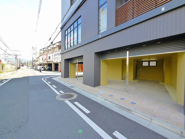 DeKalb（デカルブ）の内装