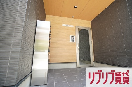 ラウレア西千葉のエントランス