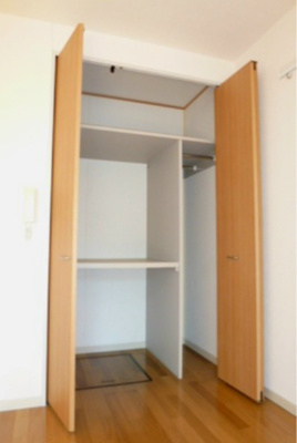 【収納】 | フローラルコート | こまごまとしたものを収納できそうですね