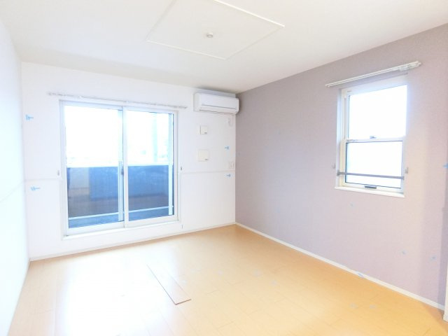 フレフュチュールの居間・リビング