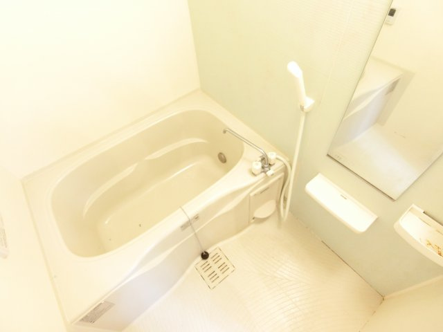 フレフュチュールの浴室