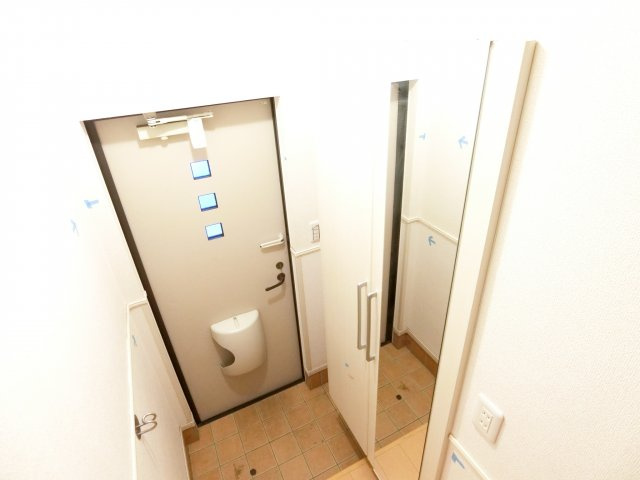 フレフュチュールの玄関