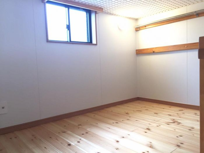 サンマリノ草野C棟【キャッシュバック対象】の洋室|広々とした洋室です