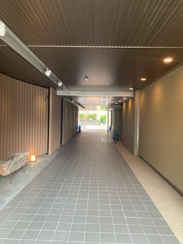 アルベルゴ乃木坂のエントランス