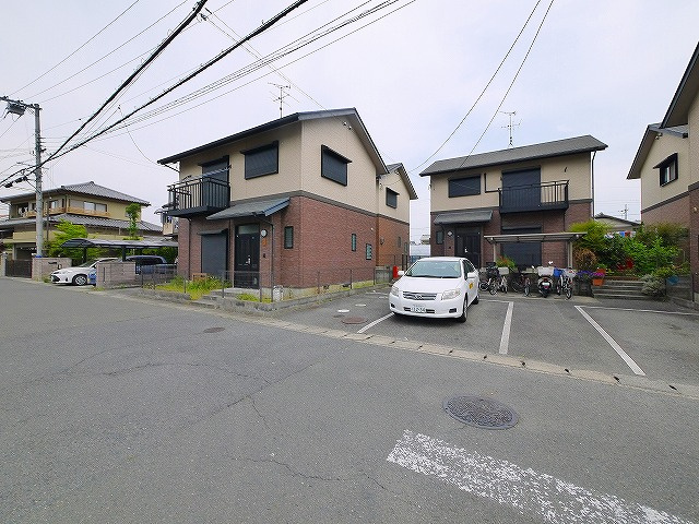 ピノ146ＹＭリバーCの駐車場|駐車場完備です