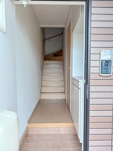 エトワールAの玄関