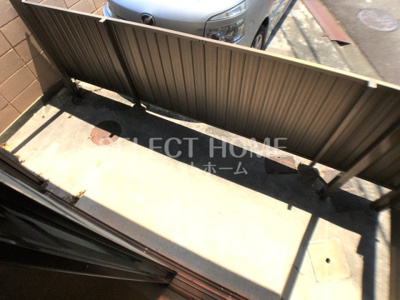 【バルコニー】 | エレガンスハイツ | 落ち着いた時間を過ごせるバルコニーです