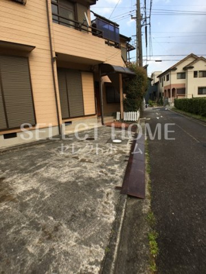 【駐車場】 | エレガンスハイツ | 駐車場があります