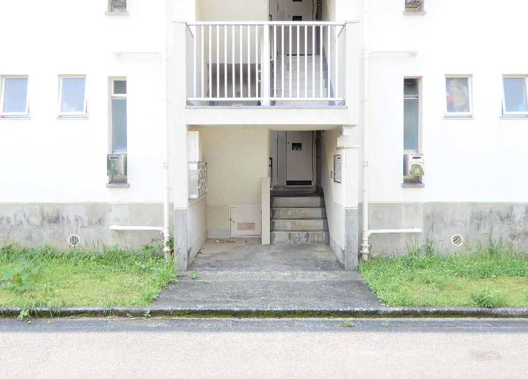 ビレッジハウス大牟田【キャッシュバック対象物件】のエントランス