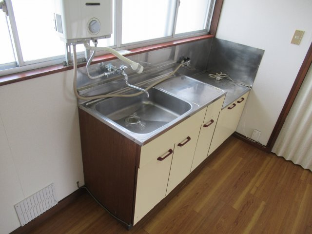 ハイム上町のキッチン
