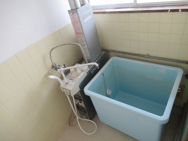 ハイム上町の浴室