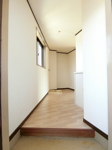 コーポ幸【キャッシュバック対象物件】の玄関|シンプルで使いやすい玄関です