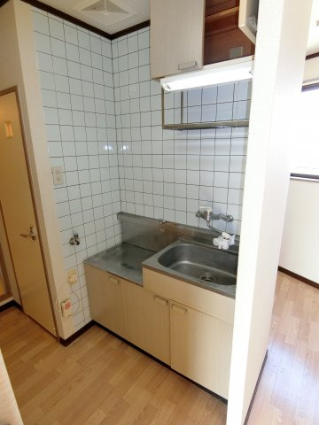 コーポ幸【キャッシュバック対象物件】のキッチン|お料理しやすいキッチンです