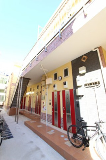 ユナイト 鶴見エリッククラプトン 鶴見 ロフト 家電付 デザイナーズ 家具家電付き 仲介手数料無料賃貸物件や物件管理は ハナインターナショナル