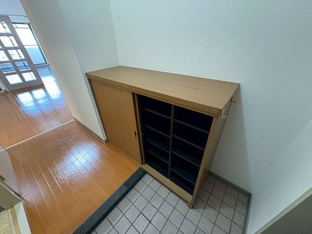 メイプル金山❘名古屋市の賃貸ならMy賃貸の玄関|メイプル金山