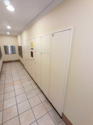 【その他共用部分】 | レイディアントシティ横濱カルティエ7 | 宅配ボックス