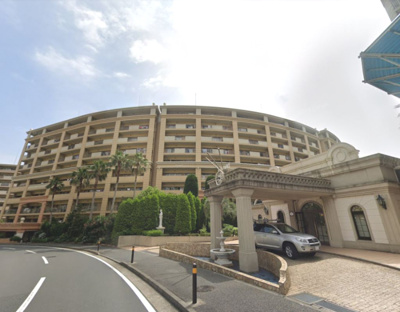 【外観】 | レイディアントシティ横濱カルティエ7 | ヨーロピアン調の綺麗な外観。
充実した共用施設でキッズルーム・パーティールーム等完備です。