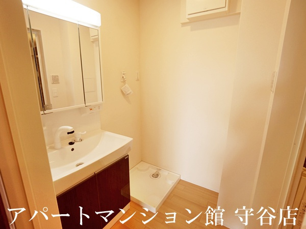 エストレージャTHKの洗面所