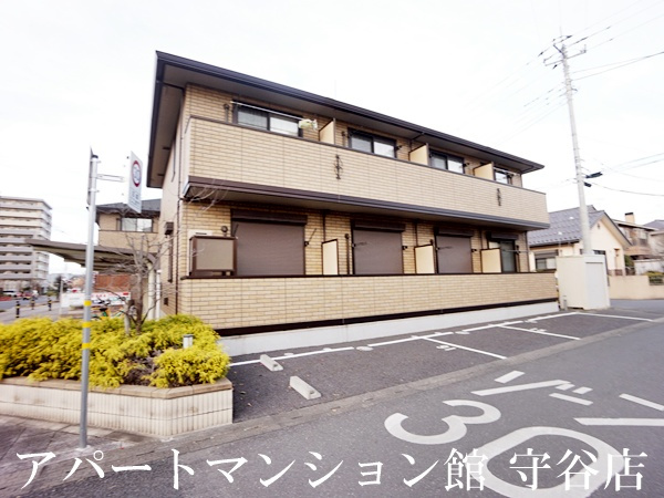 プレミアムBコートの駐車場
