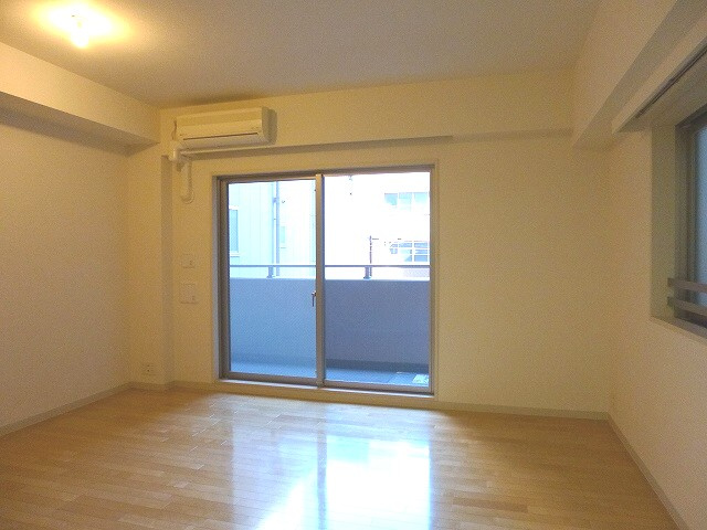 ParkCube浅草田原町の設備|パークキューブ浅草田原町のリビングです