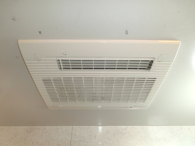 ParkCube浅草田原町の設備|パークキューブ浅草田原町の浴室換気乾燥機付です