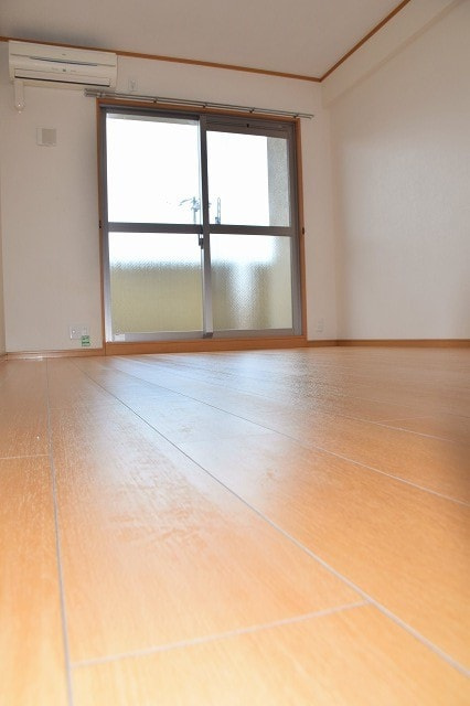 フォレスト裕萌里の居間・リビング