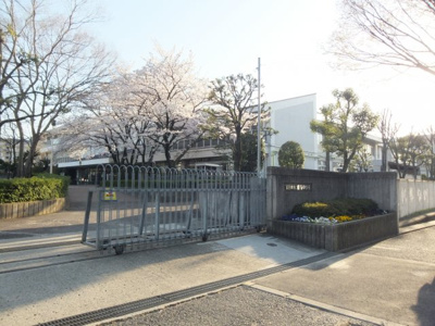 【周辺】 | ウエオ事務所2階 | 藤陽中学校