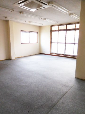 【その他】 | ウエオ事務所2階 | 部屋スぺース