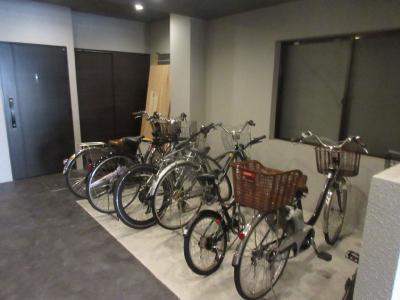 サンフォーレ油小路の駐車場|オートロック内駐輪場